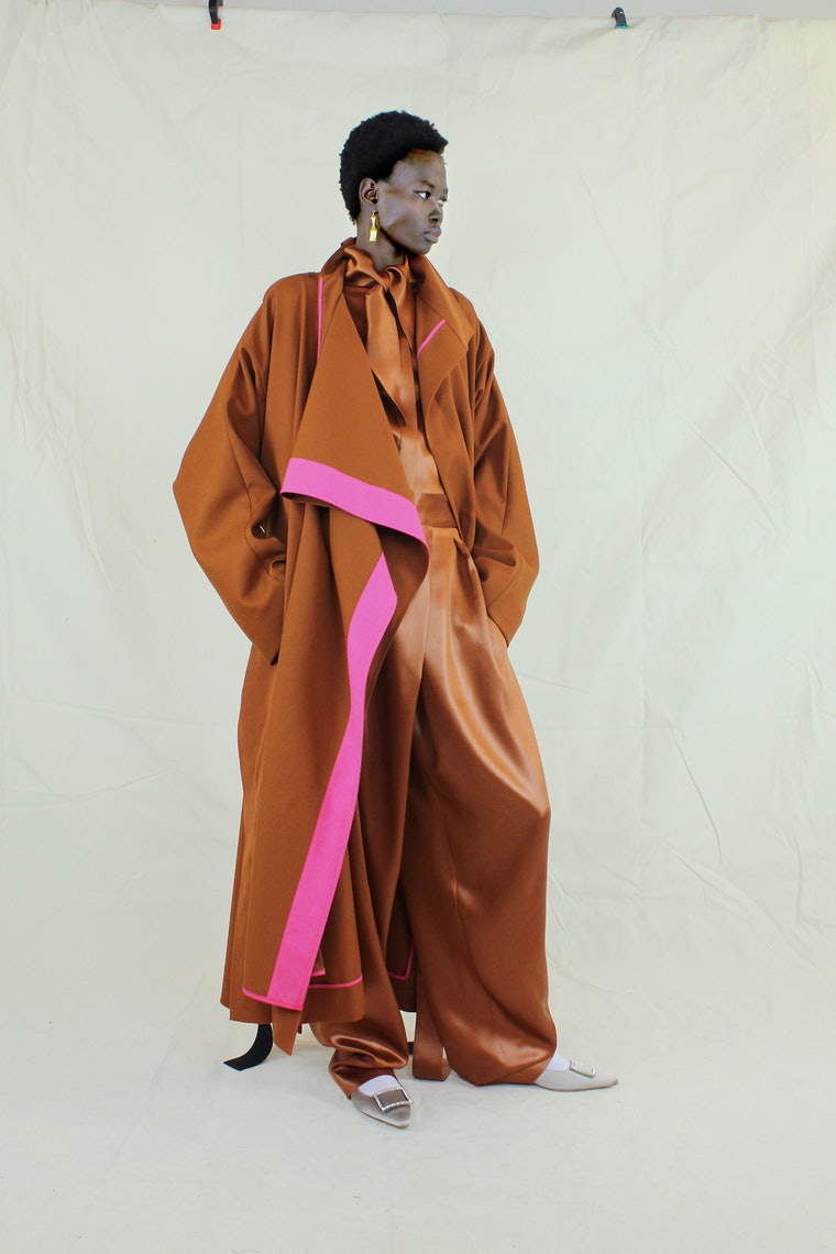 0871648a-d67a-42d9-8d6f-cf38b02bab7c-aw21_roksanda_vogue-look1