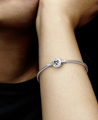 Pandora Moments Heart Infinity Clasp Snake Chain Bracelet