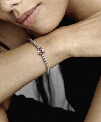 Red Heart Solitaire Clip Charm